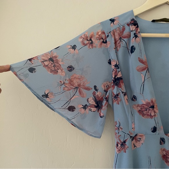 House of Harlow 1960 x Revolve Blue Pink Floral Wrap Dress XS - Picture 8 of 13
